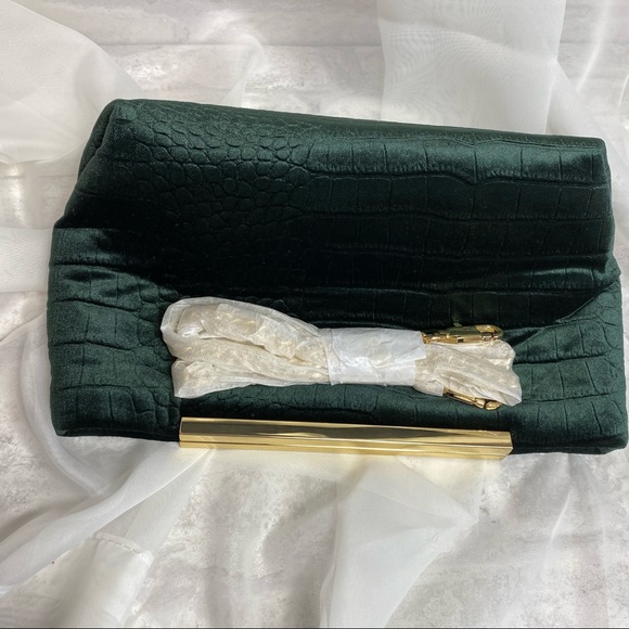 NEW  Stella & Dot  Green Velour Clutch/Shoulder/Cross Body Purse  11” x 6” x 4” - Picture 16 of 16